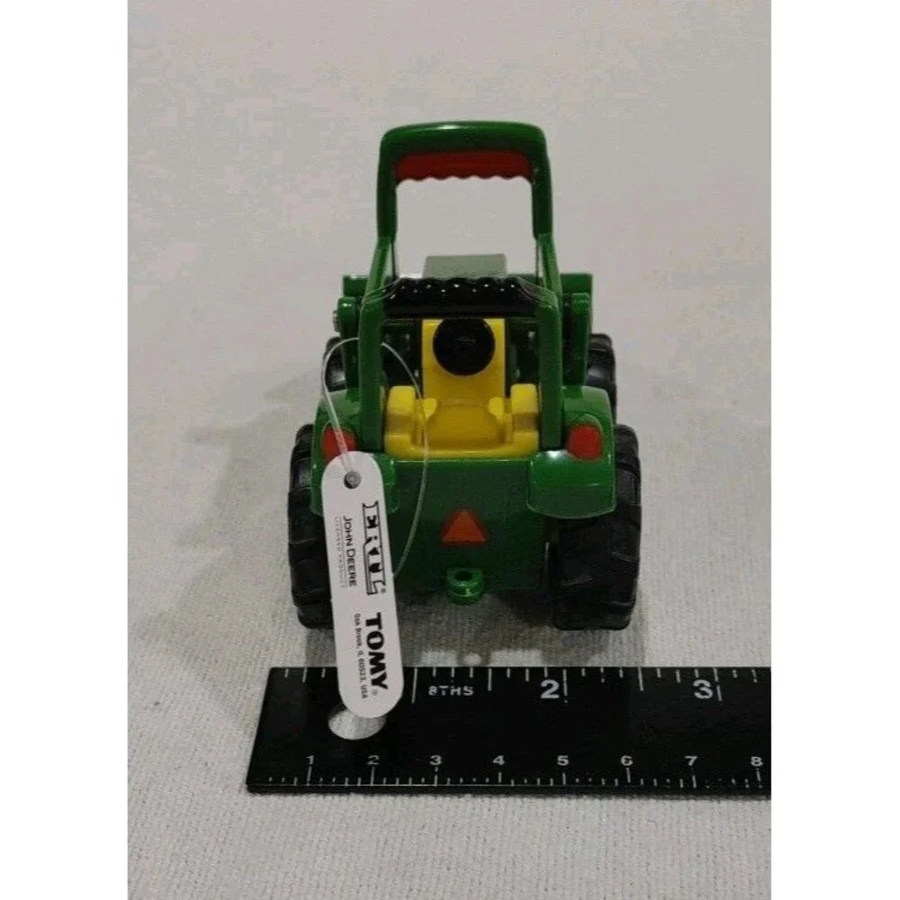 TOMY ERTL John Deere Tractor Bucket Loader New With Tags